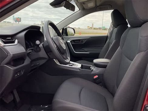 Used 2025 Toyota RAV4 LE image 13