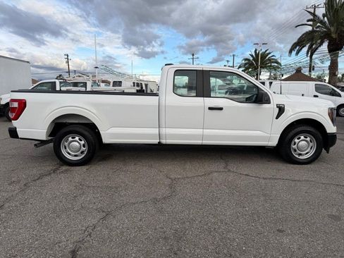 Used 2023 Ford F150 XL w/ Trailer Tow Package image 4