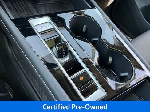 Used 2025 Volkswagen Atlas SEL Premium R-Line AWD/4WD image 33
