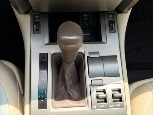 Used 2012 Lexus GX 460 w/ Comfort Plus Pkg AWD/4WD image 27
