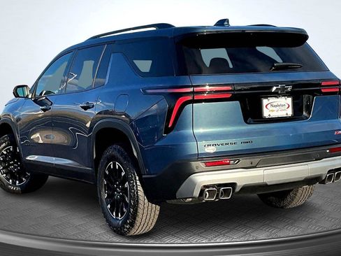 Used 2024 Chevrolet Traverse Z71 w/ Enhanced Driving Package image 14