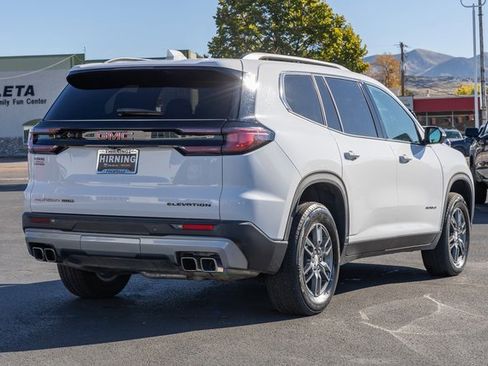 Used 2025 GMC Acadia Elevation image 27