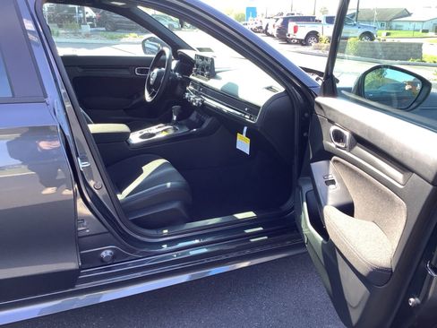 New 2026 Honda Civic Sport image 11