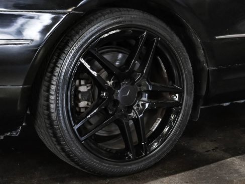 Used 2015 Mercedes-Benz E 400 4MATIC Coupe w/ Premium 1 Package image 43