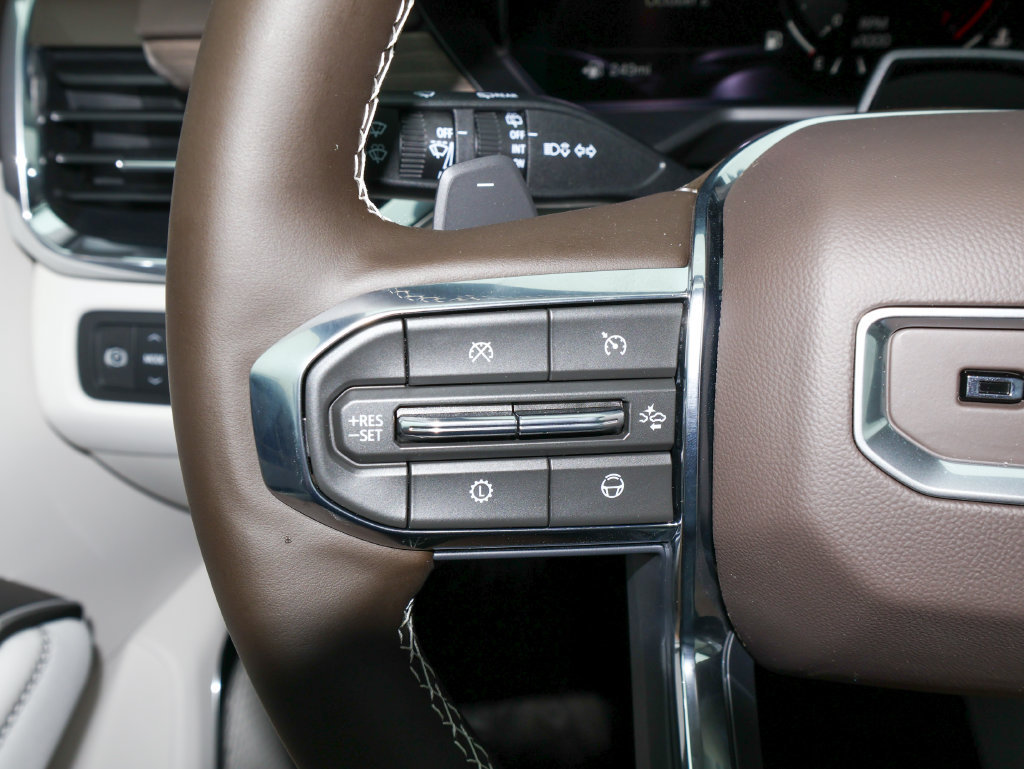 New 2027 GMC Acadia Denali w/ Denali Reserve Package FWD image 26