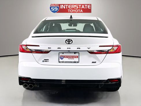 Certified 2026 Toyota Camry Hybrid w/ Convenience Package AWD/4WD image 6