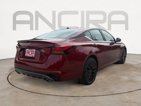 New 2026 Nissan Altima 2.5 SV FWD image 11