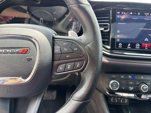 Used 2025 Dodge Durango GT AWD/4WD image 24