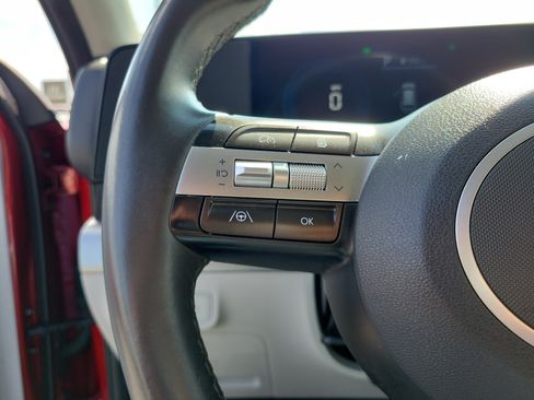 Used 2024 Hyundai Kona SEL FWD image 23
