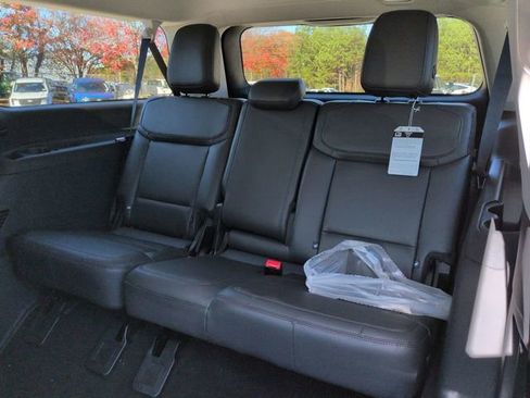 New 2025 Ford Expedition Max Active image 13