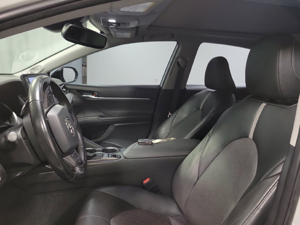 Used 2023 Toyota Camry XSE w/ Navigation Package FWD image 15