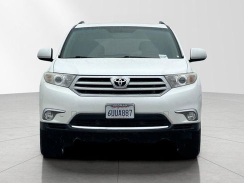 Used 2012 Toyota Highlander SE image 9