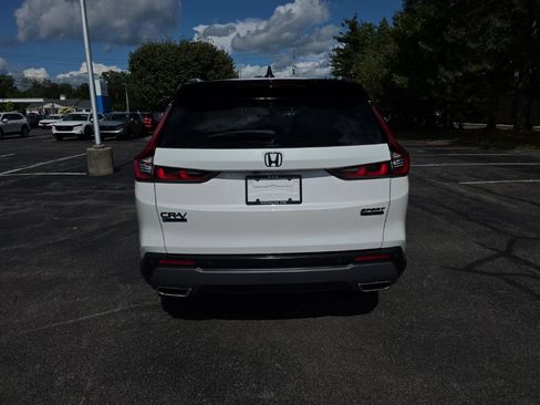 Certified 2025 Honda CR-V Sport Touring image 6