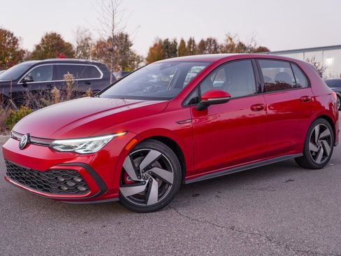 Used 2022 Volkswagen GTI S image 2