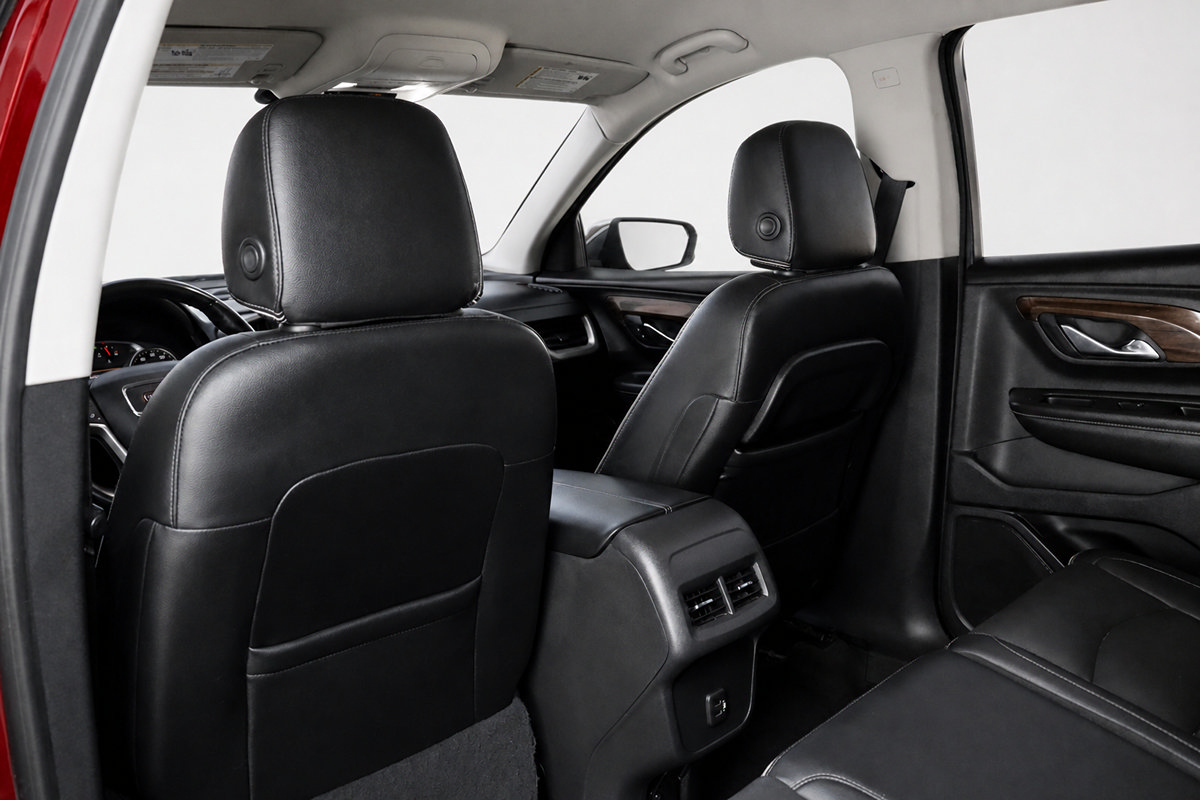 Used 2019 GMC Terrain Denali w/ Advanced Safety Package FWD image 18