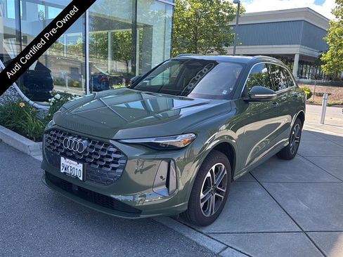 Used 2025 Audi Q5 Premium Plus w/ Premium Plus AWD/4WD image 1