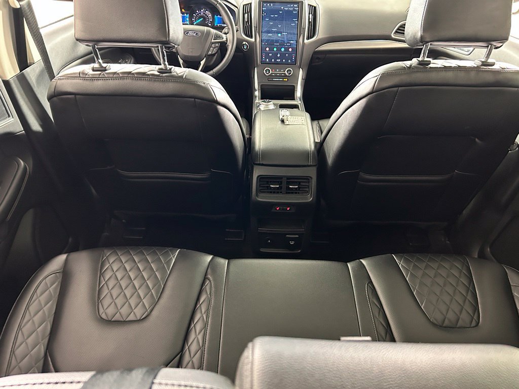 Used 2024 Ford Edge Titanium w/ Equipment Group 301A AWD/4WD image 24