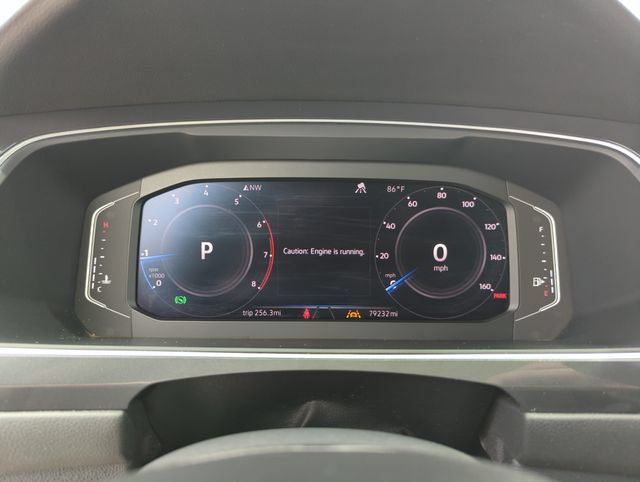 Used 2020 Volkswagen Tiguan SEL AWD/4WD image 48