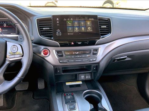 Used 2021 Honda Pilot Special Edition image 6