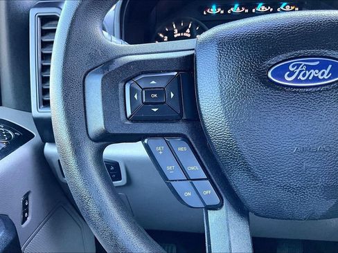 Used 2017 Ford F150 XL w/ Equipment Group 101A Mid AWD/4WD image 23