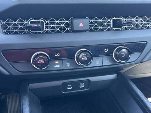 Certified 2025 Honda Accord LX image 6