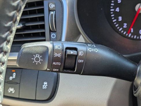 Used 2019 Kia Sorento EX image 6