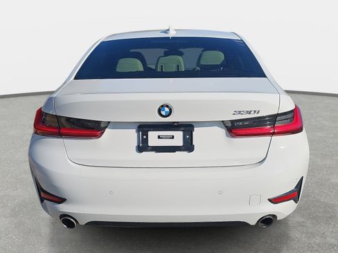 Used 2021 BMW 330i Sedan w/ Premium Package image 6