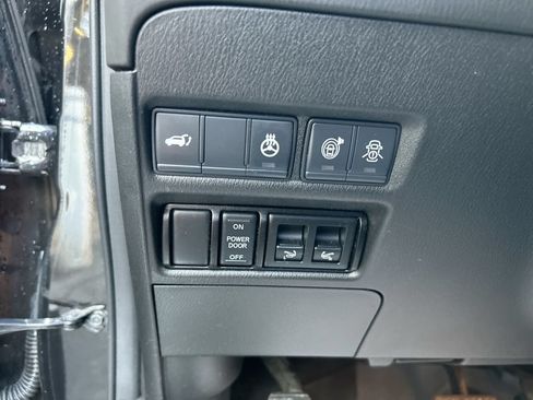 Used 2021 INFINITI QX80 Sensory w/ All-Season Package AWD/4WD image 22