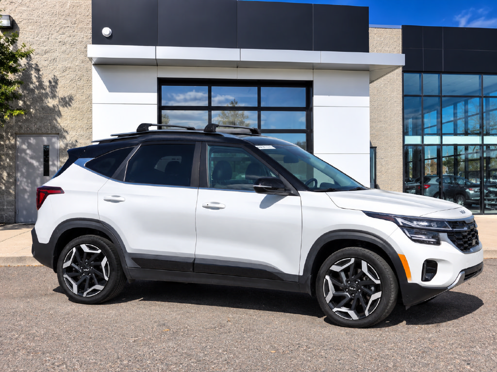 Certified 2024 Kia Seltos SX AWD/4WD image 10