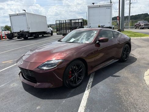 Used 2025 Nissan Z Performance w/ Floor Mat Package RWD image 9