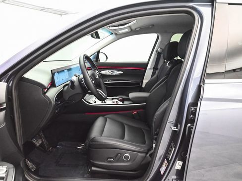 Used 2026 Genesis GV70 2.5T image 31