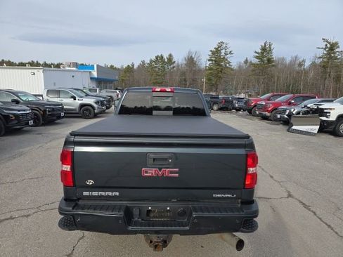 Used 2017 GMC Sierra 3500 Denali w/ Duramax Plus Package image 5