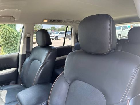 Used 2020 Nissan Armada SL w/ Cargo Package RWD image 6