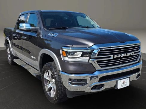 Used 2020 RAM 1500 Laramie AWD/4WD image 7
