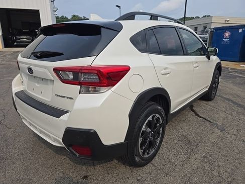 Used 2023 Subaru Crosstrek 2.0i Premium AWD/4WD image 8