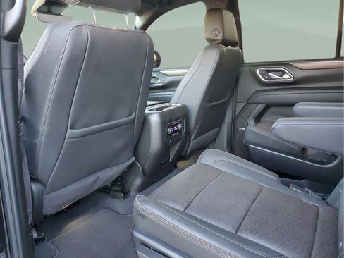 Used 2024 Chevrolet Tahoe High Country image 9