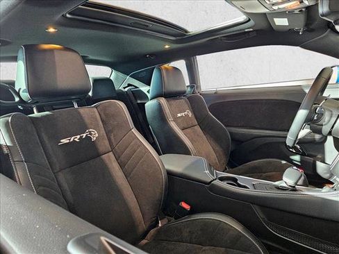 Used 2022 Dodge Challenger SRT Hellcat Redeye image 17