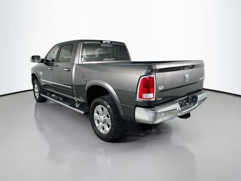 Used 2017 RAM 3500 Laramie w/ Snow Chief Group AWD/4WD image 5