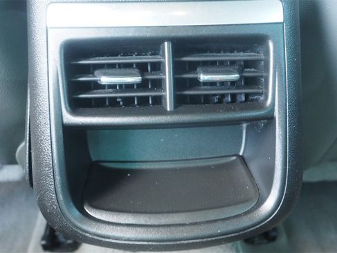 Used 2017 Chevrolet Impala LT image 19