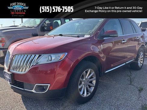 Used 2013 Lincoln MKX AWD image 1