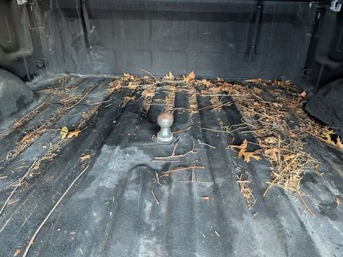 Used 2014 RAM 2500 Big Horn image 17