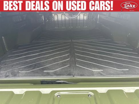 Used 2024 Jeep Gladiator Sport AWD/4WD image 34