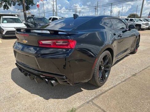 Used 2018 Chevrolet Camaro SS w/ Redline Edition RWD image 5