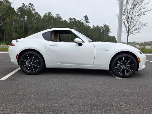 New 2026 MAZDA MX-5 Miata RF Grand Touring RWD image 11