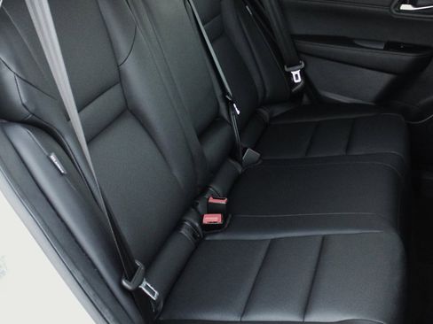 Used 2023 Nissan Rogue SV w/ SV Premium B Package image 24