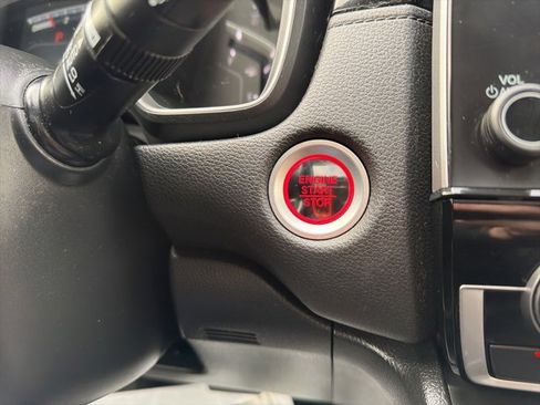 Used 2017 Honda CR-V Touring image 25