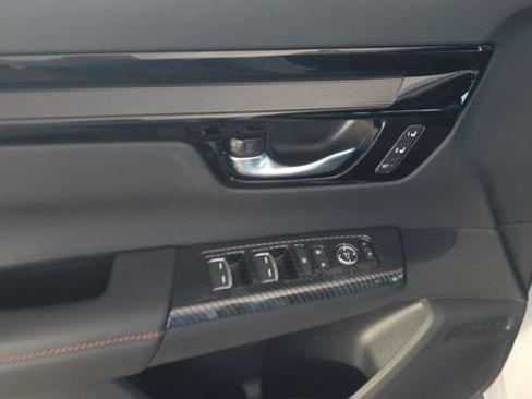Used 2025 Honda CR-V Sport Touring image 11