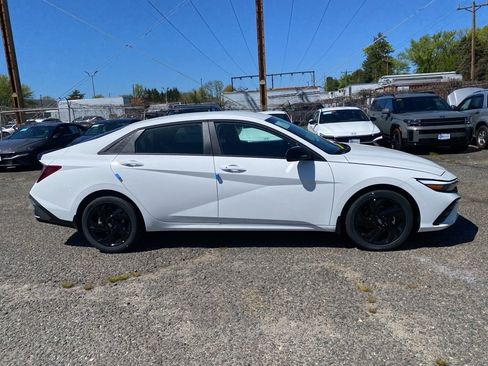 New 2026 Hyundai Elantra Sport FWD image 2
