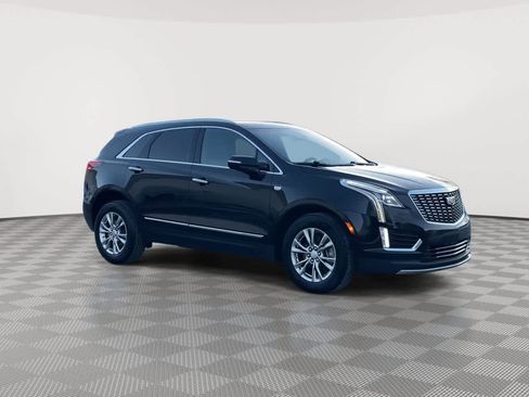 Used 2020 Cadillac XT5 Premium Luxury image 2