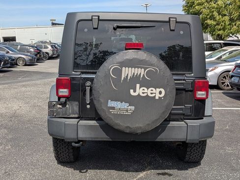 Used 2017 Jeep Wrangler Unlimited Sport w/ Quick Order Package 24S AWD/4WD image 6